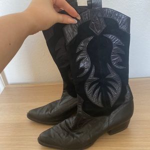 Vintage Van Eli Black Suede Cowboy Boots